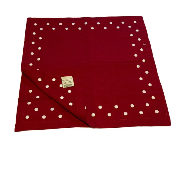 POTTERY BARN Red with White Embroidered Polka Dot napkins 20 x 20 inches - Picture 4 of 6